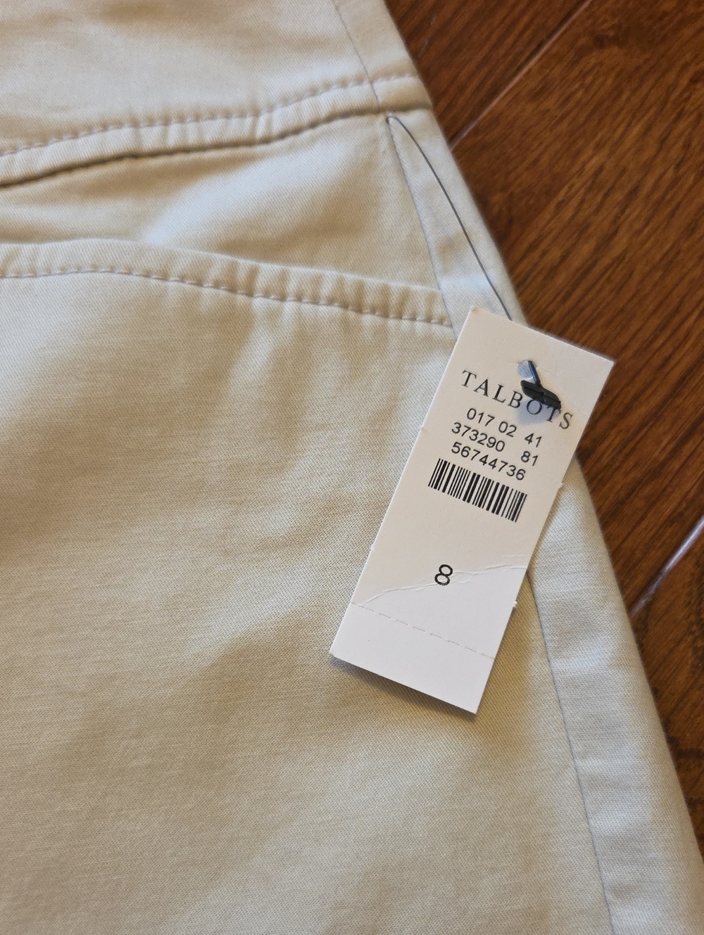 Talbots Perfect Short - Picture 3 of 8